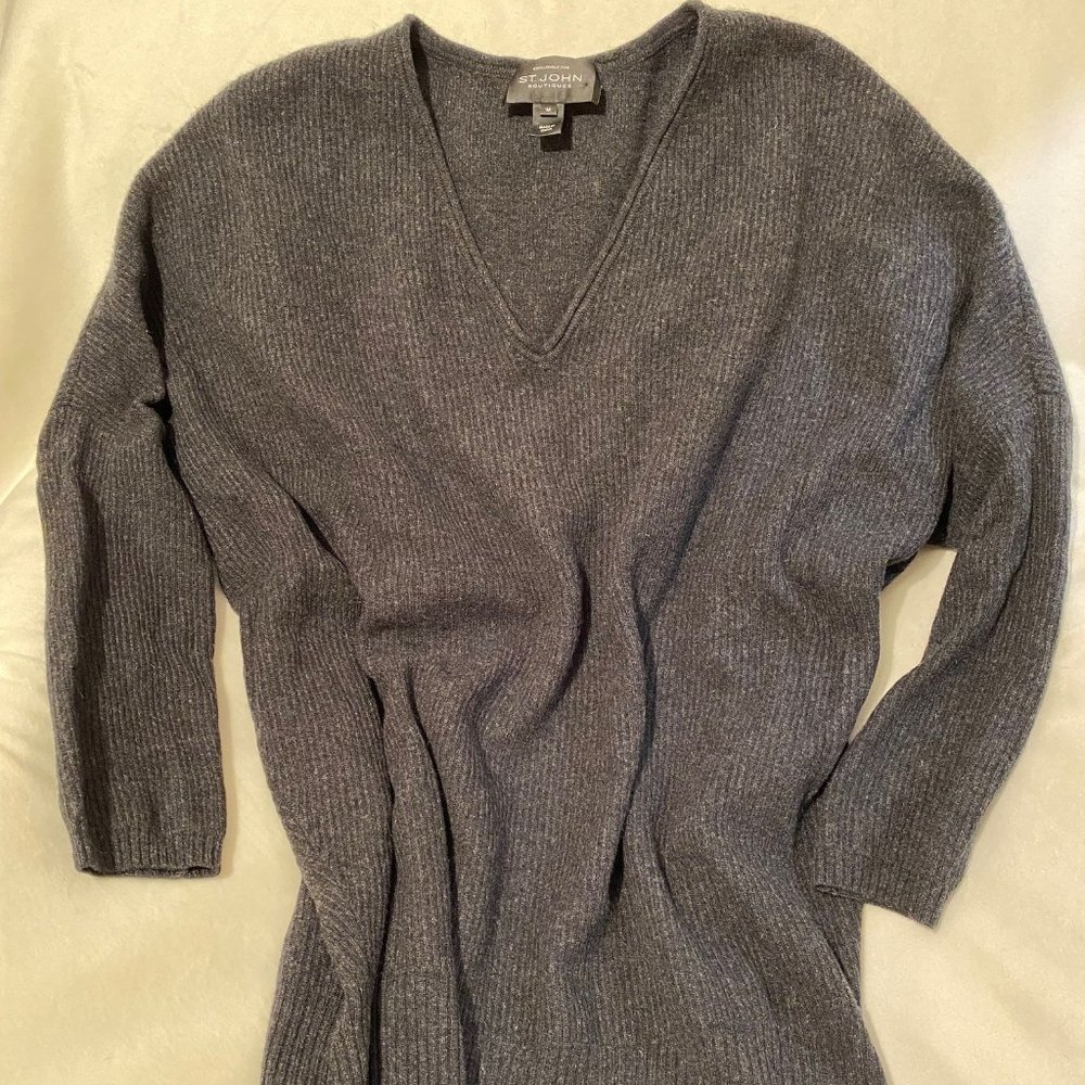 St. John 100% Cashmere Sweater